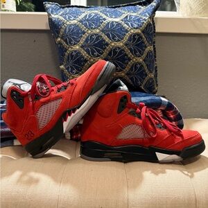 Air Jordan 5 Retro Raging Bull